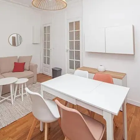 Apartment Wagram 17th *